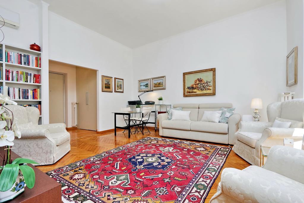 Joivy Fabulous Family Apt For 4 With Terrace Next To Park 米兰 外观 照片