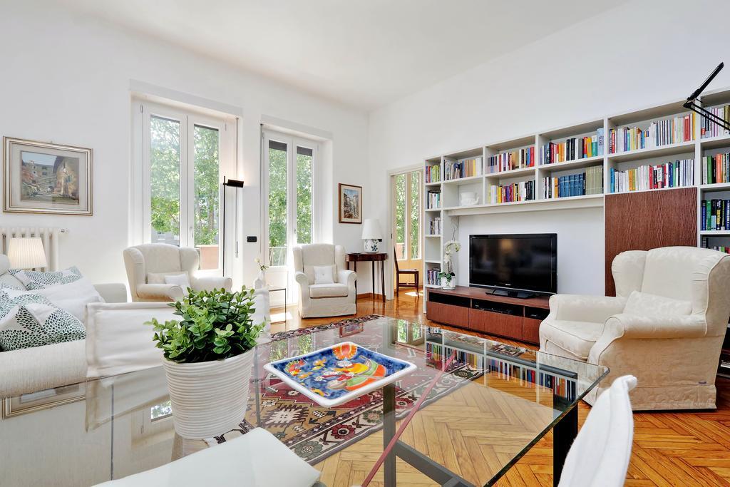 Joivy Fabulous Family Apt For 4 With Terrace Next To Park 米兰 外观 照片